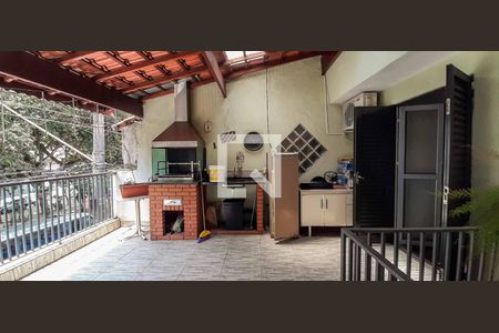 Casa à venda com 278m², 3 quartos e 4 vagas Casa à venda com 278m², 3 quartos e 4 vagasÁrea de Serviço