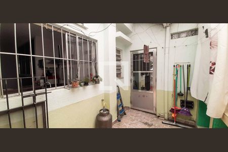 Casa à venda com 278m², 3 quartos e 4 vagas Casa à venda com 278m², 3 quartos e 4 vagasÁrea de Serviço