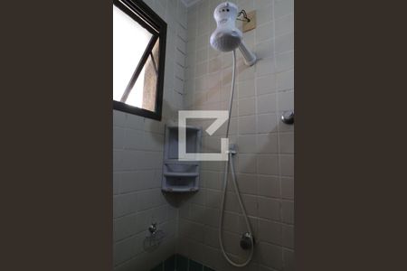 Casa de condomínio para alugar com 105m², 3 quartos e 2 vagasBanheiro da Suíte