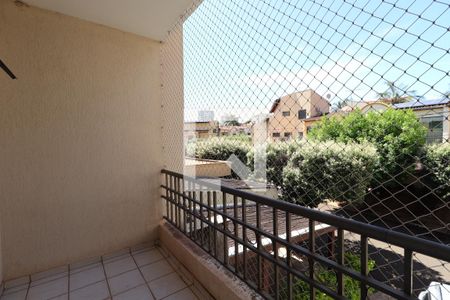 Casa de condomínio para alugar com 105m², 3 quartos e 2 vagasSacada quarto