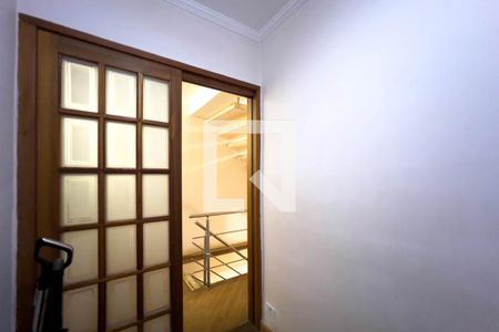 Casa à venda com 230m², 3 quartos e 1 vaga Casa à venda com 230m², 3 quartos e 1 vagaEscritório