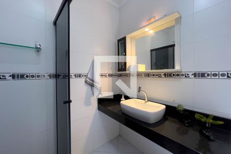 Casa à venda com 230m², 3 quartos e 1 vaga Casa à venda com 230m², 3 quartos e 1 vagaÁrea de serviço