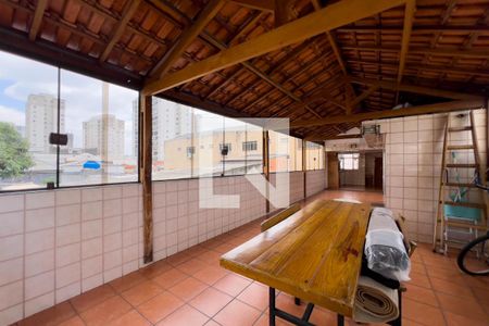 Casa à venda com 230m², 3 quartos e 1 vaga Casa à venda com 230m², 3 quartos e 1 vagaQuintal