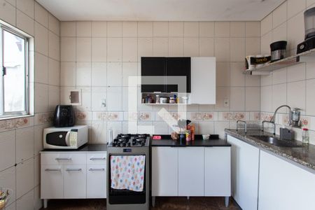 Casa à venda com 180m², 3 quartos e 6 vagasCozinha