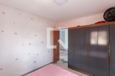 Casa à venda com 180m², 3 quartos e 6 vagasQuarto 1