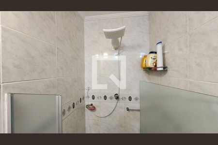 Apartamento para alugar com 140m², 3 quartos e 2 vagasChuveiro