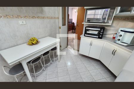 Apartamento para alugar com 140m², 3 quartos e 2 vagasDetalhe da cozinha