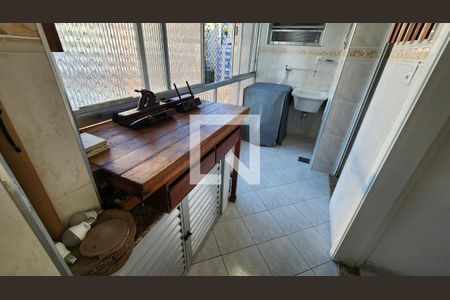 Apartamento para alugar com 140m², 3 quartos e 2 vagasÁrea de Serviço