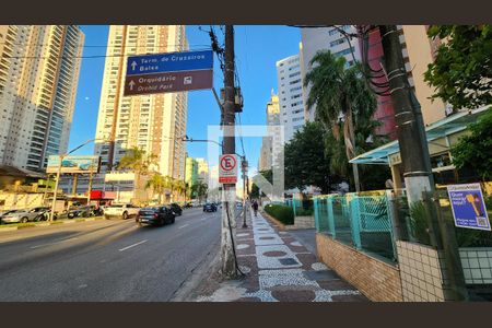 Apartamento para alugar com 140m², 3 quartos e 2 vagasVista da Rua