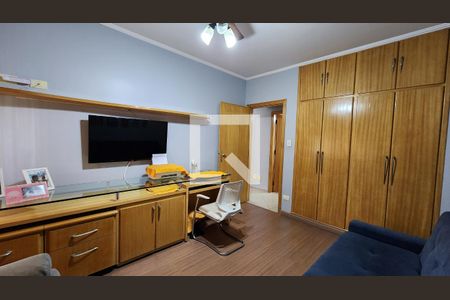 Apartamento para alugar com 140m², 3 quartos e 2 vagasQuarto 3 - Armários