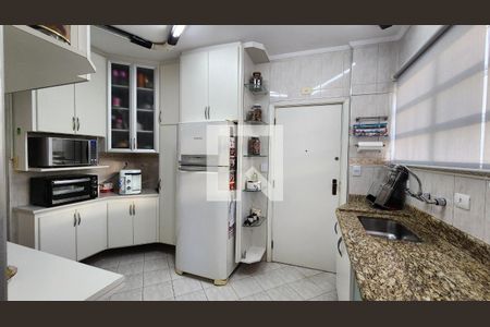 Apartamento para alugar com 140m², 3 quartos e 2 vagasCozinha