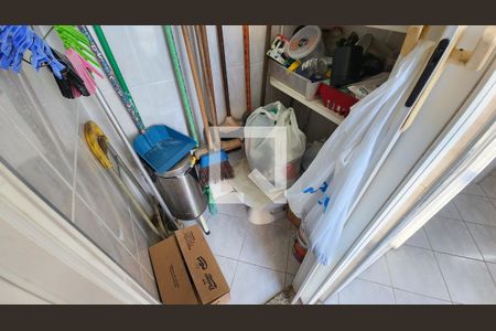 Apartamento para alugar com 140m², 3 quartos e 2 vagasBanheiro de serviço
