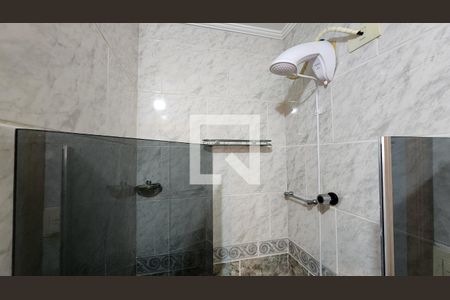 Apartamento para alugar com 140m², 3 quartos e 2 vagasChuveiro