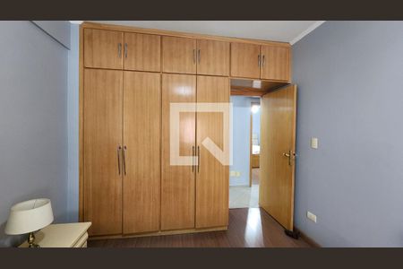 Apartamento para alugar com 140m², 3 quartos e 2 vagasQuarto 2 - Armários