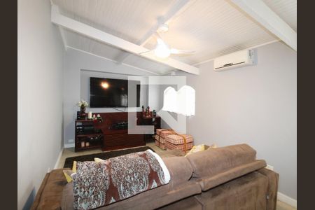 Casa para alugar com 500m², 4 quartos e 6 vagasSala de TV