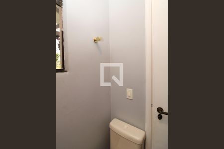 Casa para alugar com 500m², 4 quartos e 6 vagasLavabo Sala