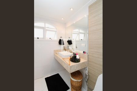 Casa para alugar com 500m², 4 quartos e 6 vagasBanheiro da Suíte 3