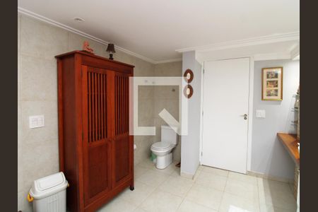 Casa para alugar com 500m², 4 quartos e 6 vagasBanheiro da Suíte 2