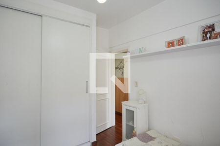 Apartamento à venda com 95m², 3 quartos e 2 vagas Apartamento à venda com 95m², 3 quartos e 2 vagasQuarto 2