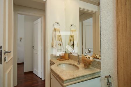 Apartamento à venda com 95m², 3 quartos e 2 vagas Apartamento à venda com 95m², 3 quartos e 2 vagasBanheiro