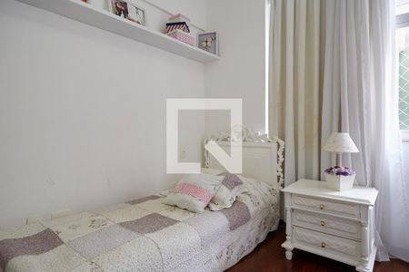 Apartamento à venda com 95m², 3 quartos e 2 vagas Apartamento à venda com 95m², 3 quartos e 2 vagasQuarto 2