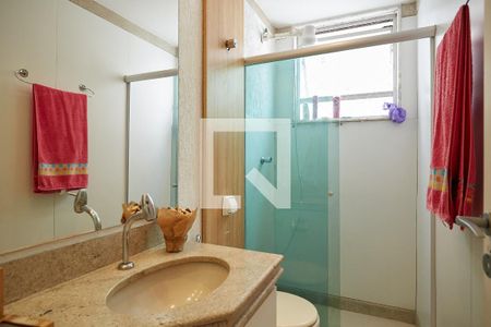 Apartamento à venda com 95m², 3 quartos e 2 vagas Apartamento à venda com 95m², 3 quartos e 2 vagasBanheiro