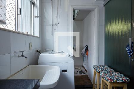 Apartamento à venda com 95m², 3 quartos e 2 vagas Apartamento à venda com 95m², 3 quartos e 2 vagasÁrea de Serviço