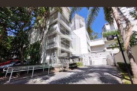 Apartamento à venda com 75m², 2 quartos e 1 vaga Apartamento à venda com 75m², 2 quartos e 1 vagaFachada