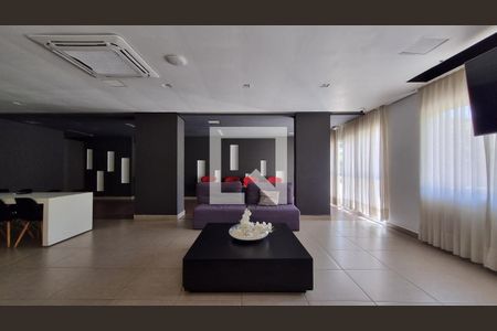 Apartamento à venda com 75m², 2 quartos e 1 vaga Apartamento à venda com 75m², 2 quartos e 1 vagaÁrea comum - Salão de festas