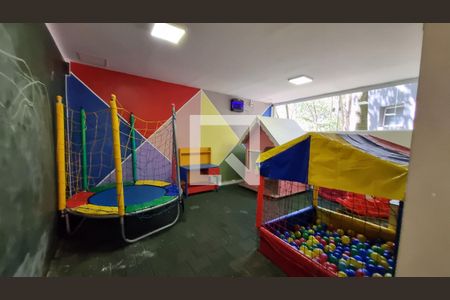 Apartamento à venda com 75m², 2 quartos e 1 vaga Apartamento à venda com 75m², 2 quartos e 1 vagaBrinquedoteca