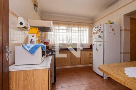 Casa à venda com 200m², 3 quartos e 2 vagasCozinha