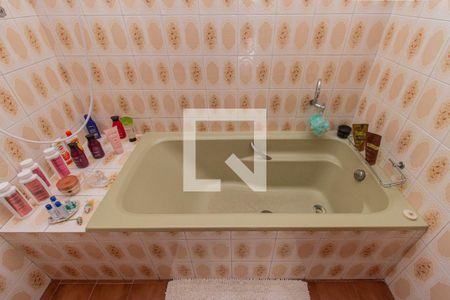 Casa à venda com 200m², 3 quartos e 2 vagasBanheiro 1