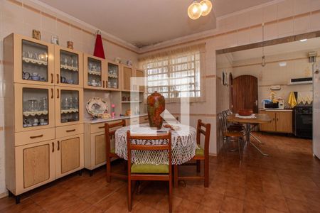 Casa à venda com 200m², 3 quartos e 2 vagasCozinha