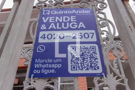 Casa à venda com 200m², 3 quartos e 2 vagasPlaca