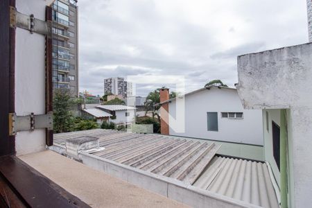 Casa à venda com 200m², 3 quartos e 2 vagasQuarto 2 - Vista 