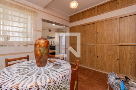 Casa à venda com 200m², 3 quartos e 2 vagasCozinha