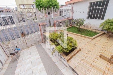Casa à venda com 200m², 3 quartos e 2 vagasEntrada