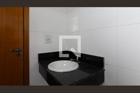 Apartamento para alugar com 41m², 2 quartos e sem vaga Apartamento para alugar com 41m², 2 quartos e sem vagaBanheiro