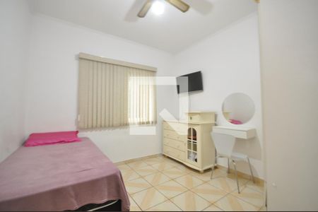 Casa à venda com 312m², 3 quartos e 2 vagasQuarto 2