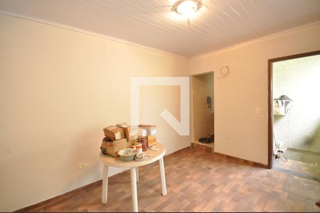 Casa à venda com 312m², 3 quartos e 2 vagasQuarto de Serviço