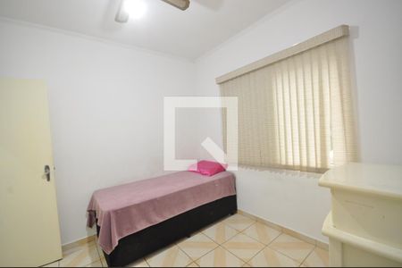 Casa à venda com 312m², 3 quartos e 2 vagasQuarto 2