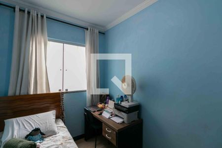 Casa à venda com 200m², 4 quartos e 2 vagas Casa à venda com 200m², 4 quartos e 2 vagasQuarto 2