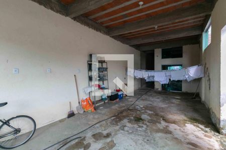 Casa à venda com 200m², 4 quartos e 2 vagas Casa à venda com 200m², 4 quartos e 2 vagasÁrea Externa