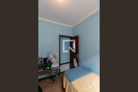 Casa à venda com 200m², 4 quartos e 2 vagas Casa à venda com 200m², 4 quartos e 2 vagasQuarto 1