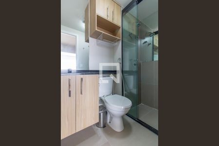 Studio para alugar com 33m², 1 quarto e 1 vaga Studio para alugar com 33m², 1 quarto e 1 vagaBanheiro