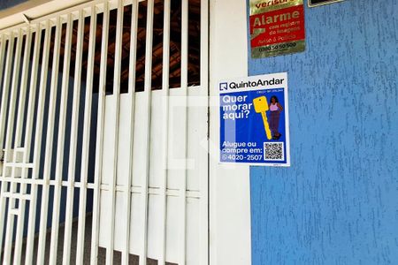 Casa para alugar com 250m², 3 quartos e 4 vagasFachada