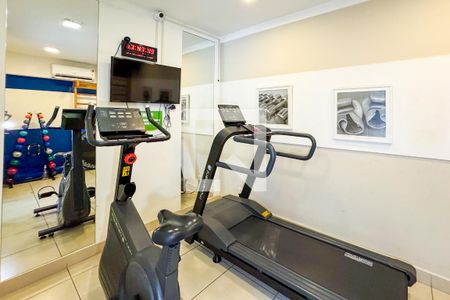 Apartamento à venda com 41m², 2 quartos e sem vaga Apartamento à venda com 41m², 2 quartos e sem vagaÁrea comum - Academia