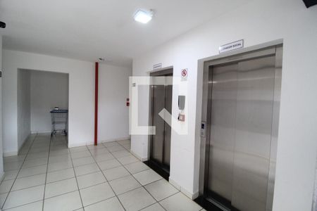 Apartamento para alugar com 60m², 2 quartos e 1 vagaHall de entrada