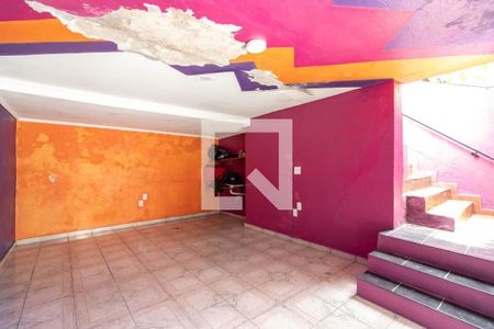 Casa para alugar com 192m², 3 quartos e 1 vaga Casa para alugar com 192m², 3 quartos e 1 vagaGaragem