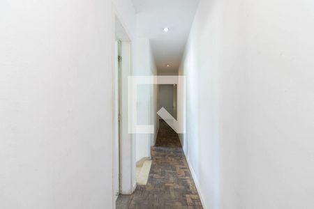 Casa para alugar com 192m², 3 quartos e 1 vaga Casa para alugar com 192m², 3 quartos e 1 vagaCorredor dos Quartos